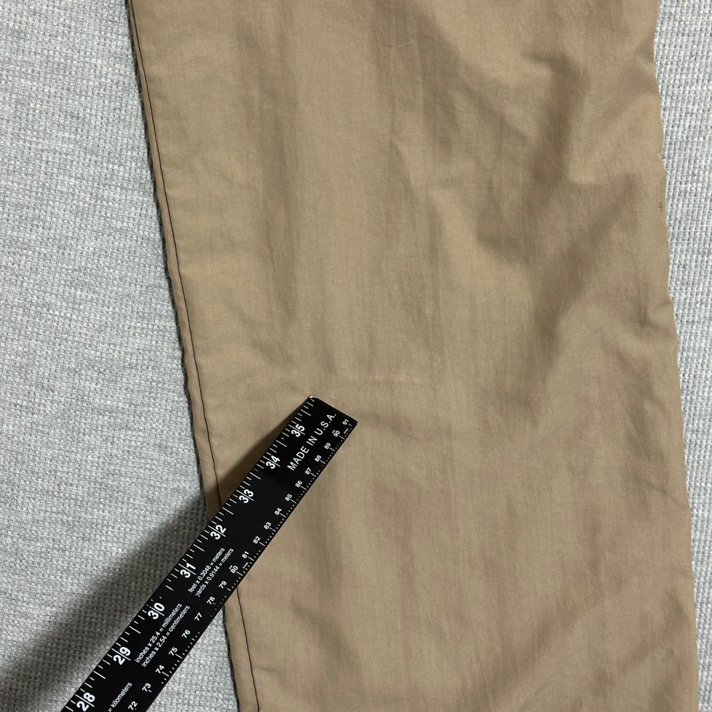 REI Convertible Hiking Cargo Pants Khaki Tan Zip Off Shorts Womens Size 32x33.5 - Picture 6 of 16